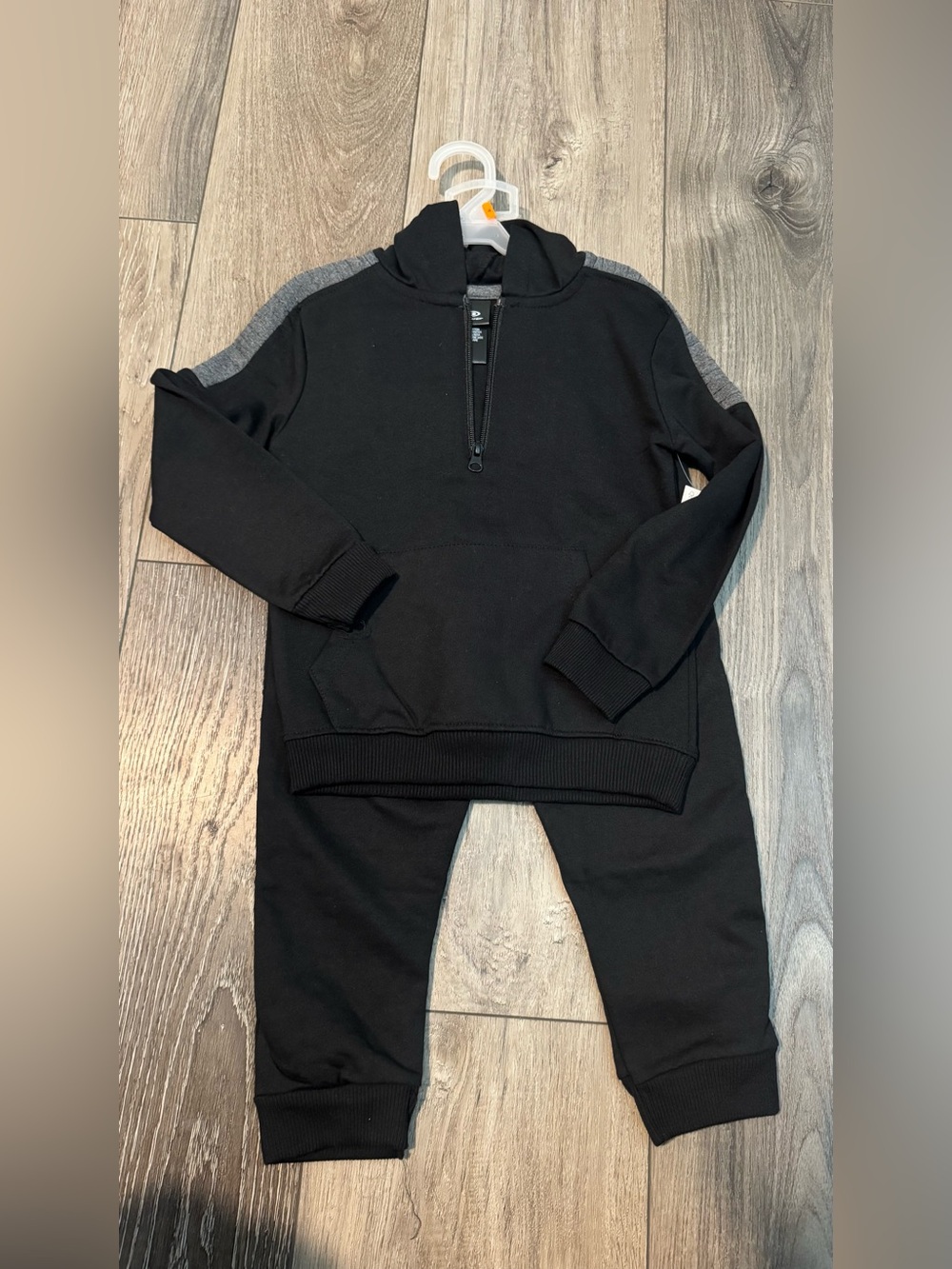 NWT Pro Player Black and Gray Kids Matching Set